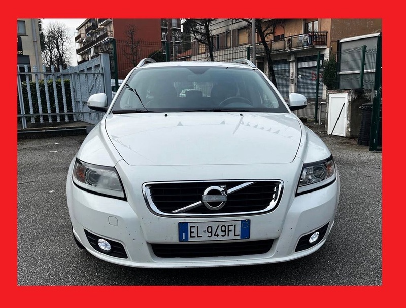 Volvo V50