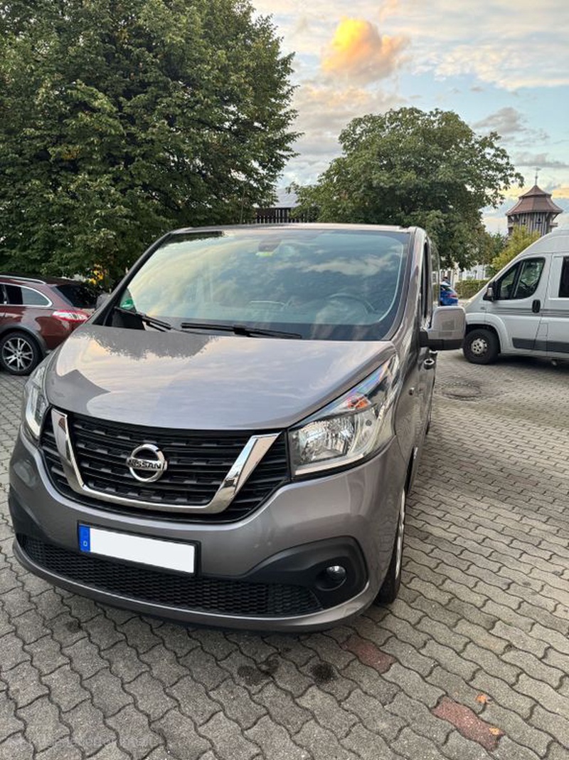 Nissan NV300