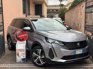 Peugeot 5008 2021