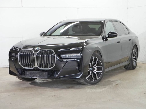 BMW 7 Series 2024
