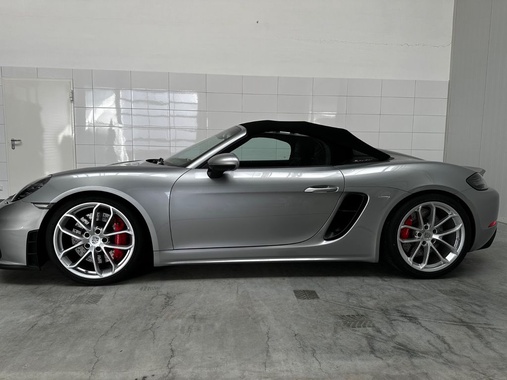 Porsche Other 2023