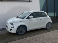 Fiat 500e 2023
