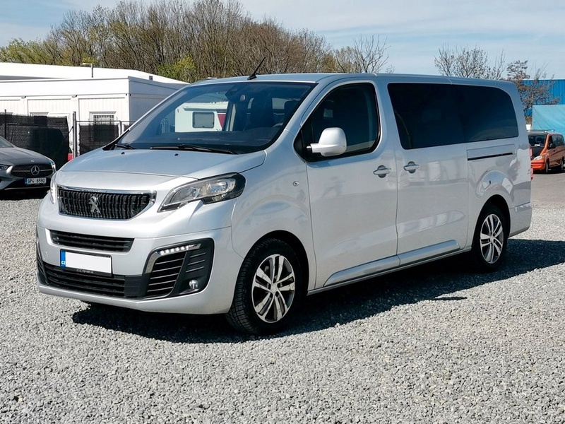 Peugeot Traveller