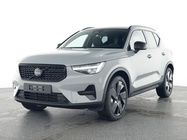 Volvo XC40 2025