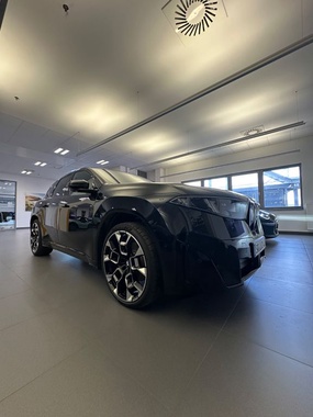 BMW iX3 2026
