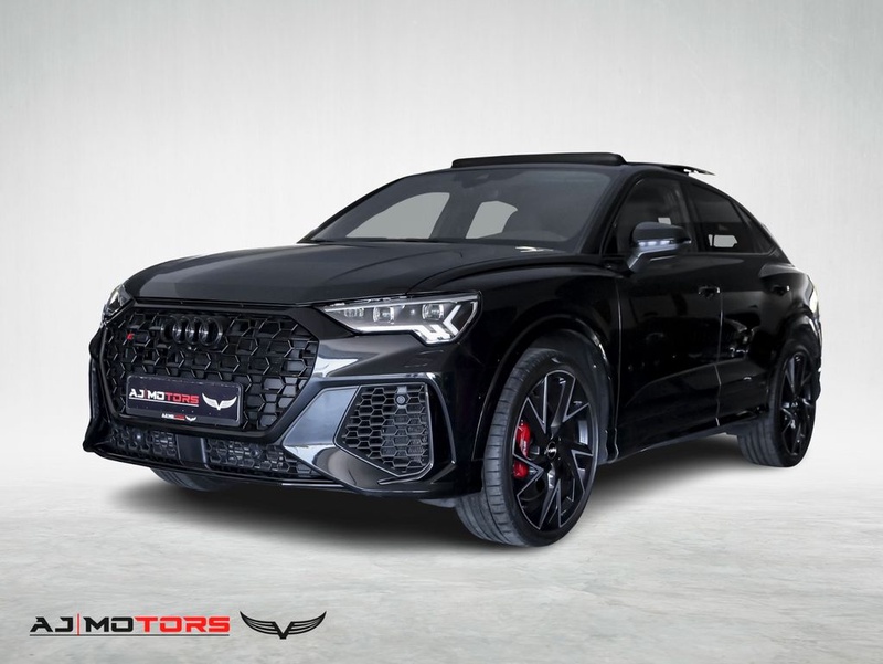 Audi RSQ3