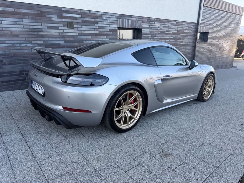 Porsche Cayman