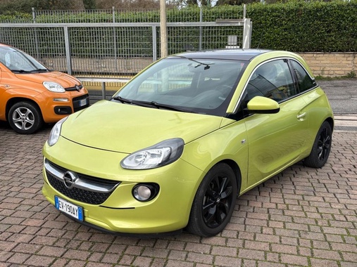 Opel Adam 2014