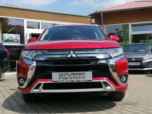 Mitsubishi Outlander 2021