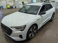Audi e-tron 2022