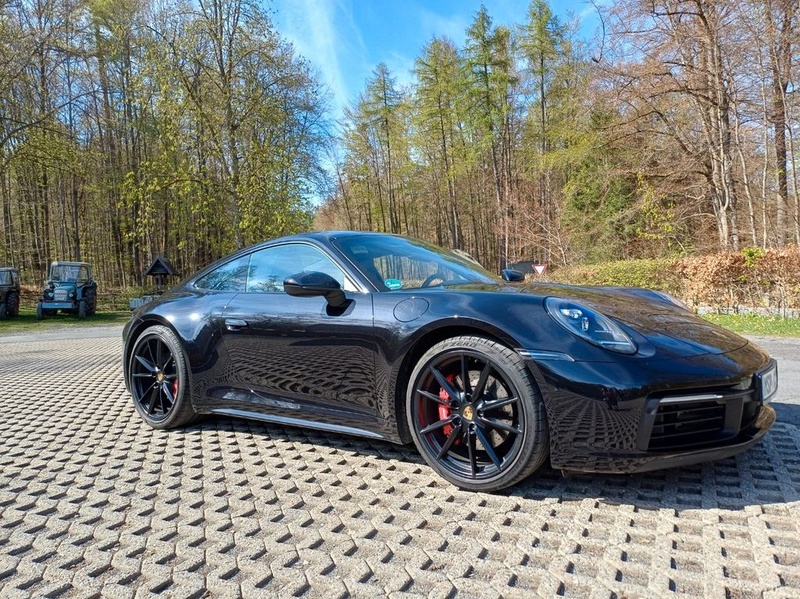 Porsche 992