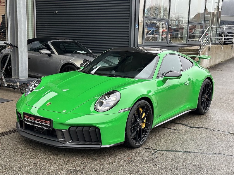 Porsche 992