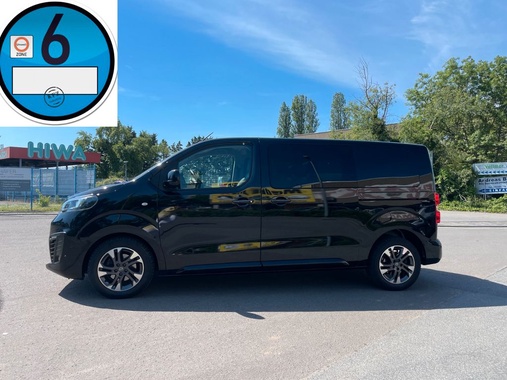 Opel Zafira 2022