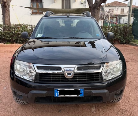 Dacia Duster 2011