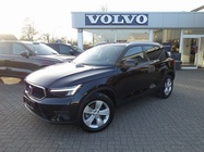Volvo XC40 2025