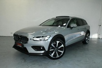 Volvo V60 2023
