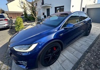 Tesla Model X 2020