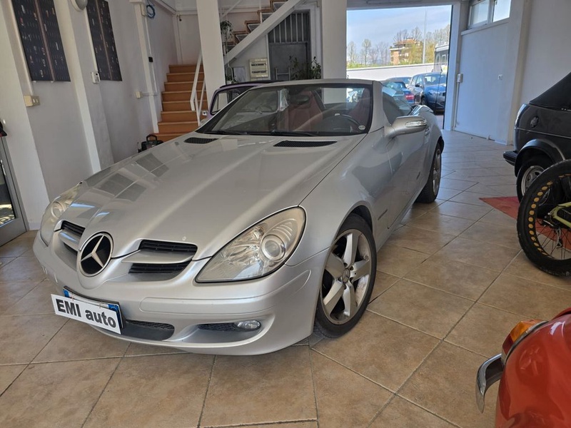 Mercedes-Benz SLK-Class