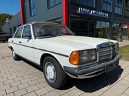 Mercedes-Benz 230 1984