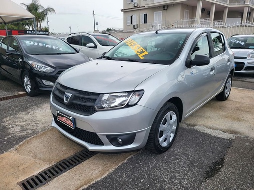 Dacia Sandero 2016