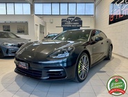 Porsche Panamera 2019