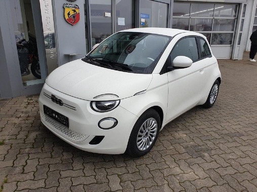Fiat 500e 2023