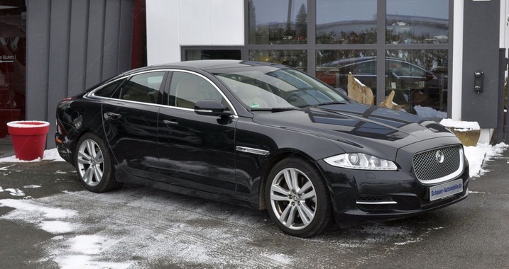 Jaguar XJ 2011