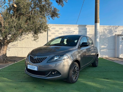 Lancia Ypsilon 2021
