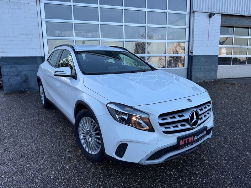 Mercedes-Benz GLA-Class