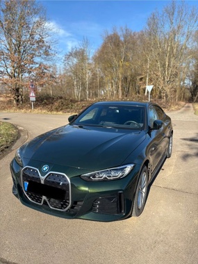 BMW i4 2023