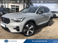 Volvo XC40 2025