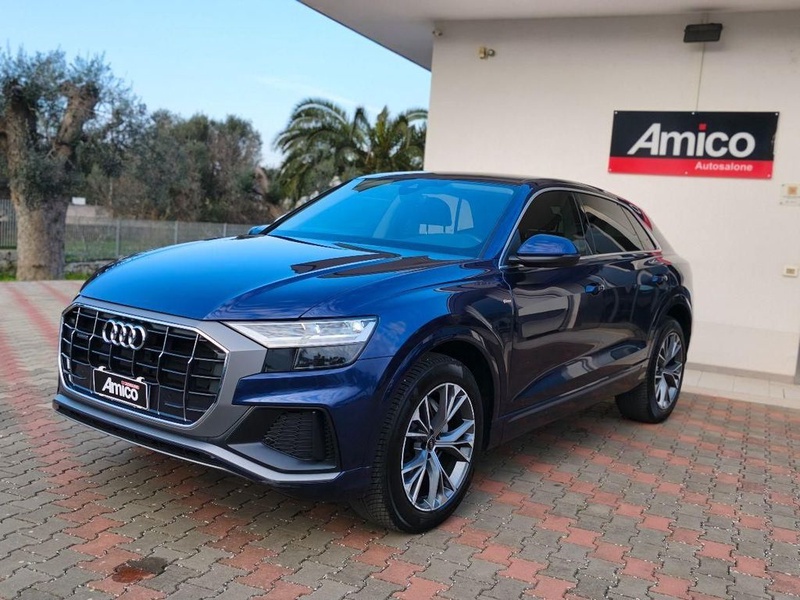 Audi Q8