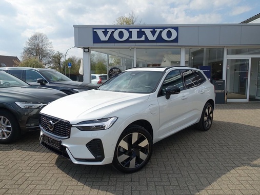 Volvo XC60 2025
