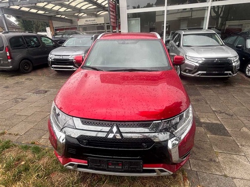 Mitsubishi Outlander 2020