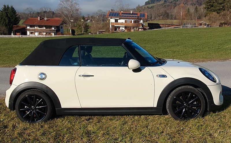 MINI Cabrio