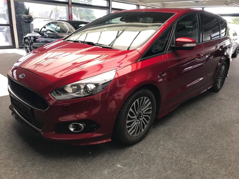 Ford S-Max