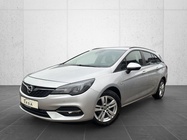 Opel Astra 2021