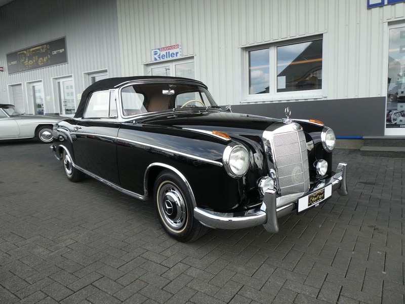 Mercedes-Benz 220