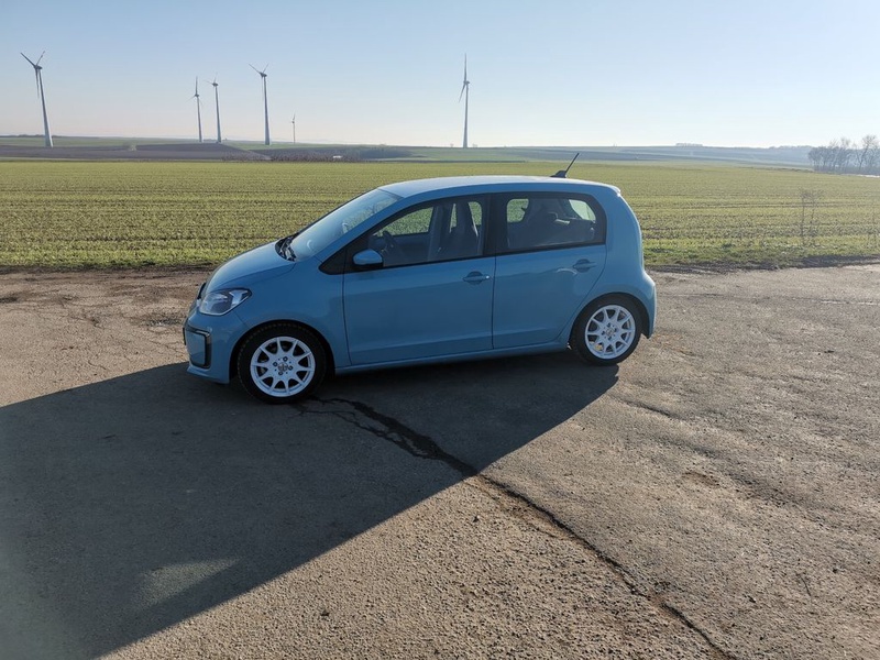 Volkswagen up!