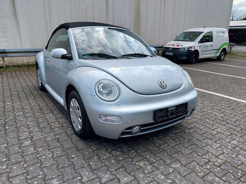 Volkswagen New Beetle 2004