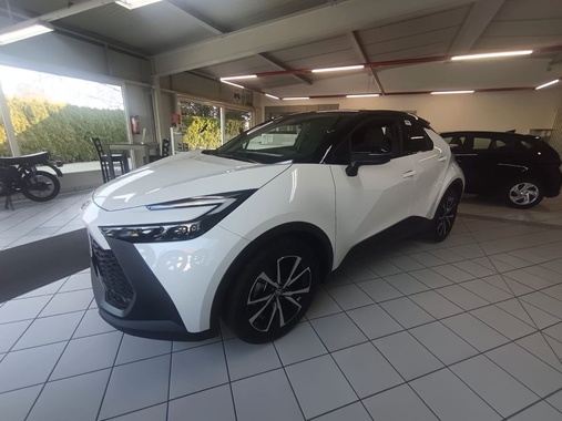 Toyota C-HR 2025