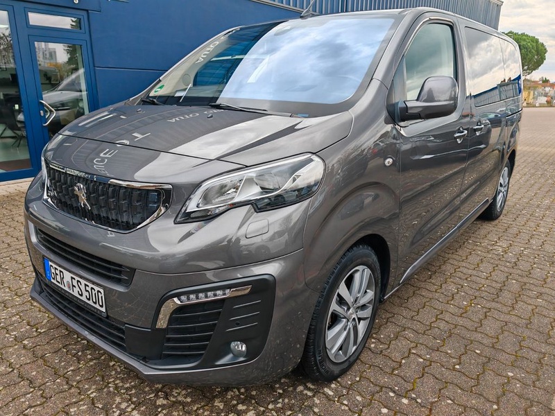 Peugeot Traveller