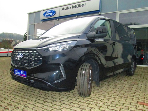 Ford Tourneo Custom 2025