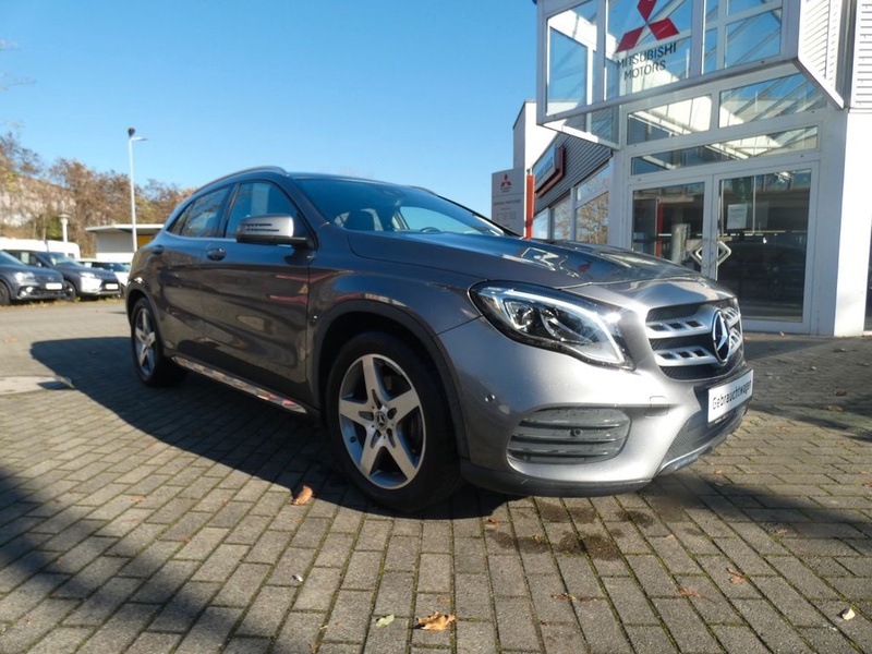 Mercedes-Benz GLA-Class