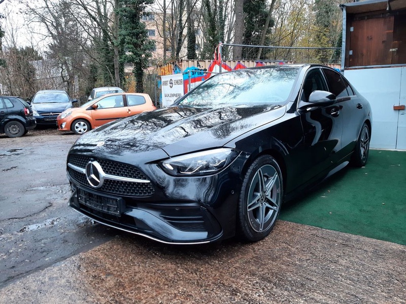 Mercedes-Benz C-Class