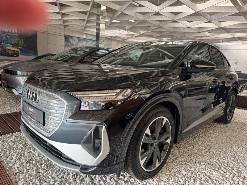 Audi Q4