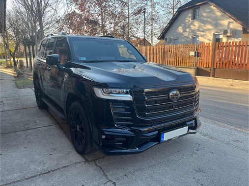 Toyota Land Cruiser 2023