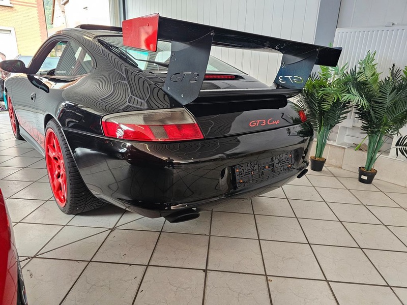 Porsche 996