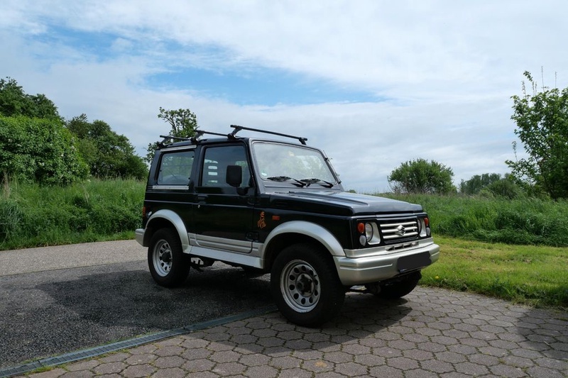 Suzuki SJ Samurai
