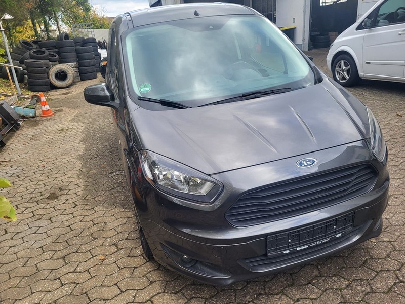 Ford Tourneo Courier